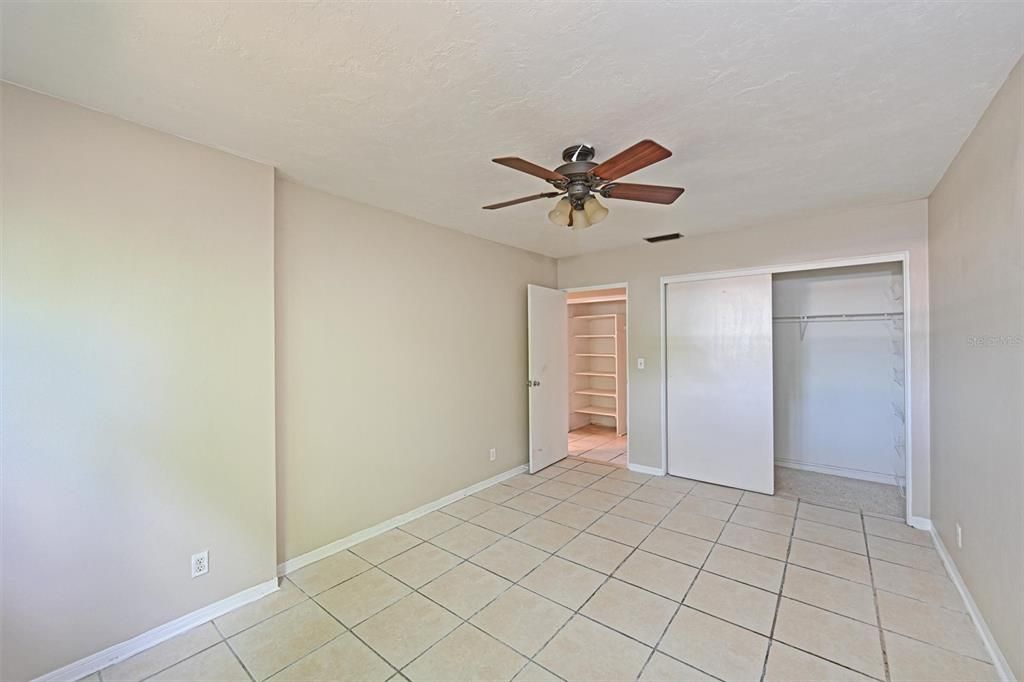 For Sale: $375,000 (3 beds, 0 baths, 1889 Square Feet)