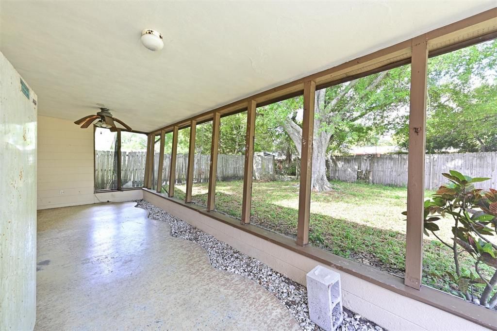 For Sale: $375,000 (3 beds, 0 baths, 1889 Square Feet)