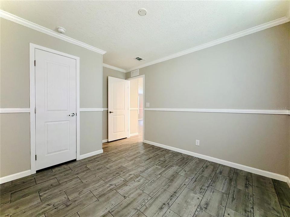 For Sale: $224,000 (3 beds, 2 baths, 1280 Square Feet)