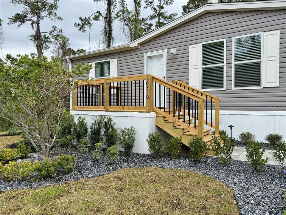 For Sale: $224,000 (3 beds, 2 baths, 1280 Square Feet)