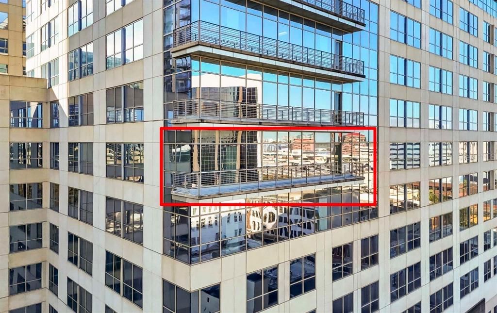 For Sale: $790,000 (0 beds, 0 baths, 2833 Square Feet)