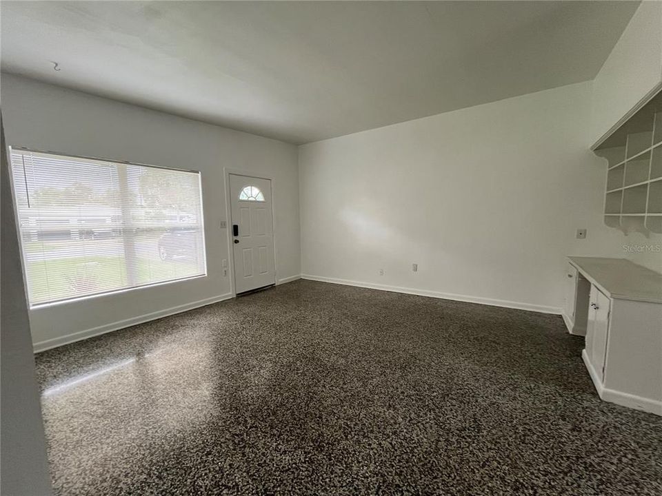 En Venta: $575,000 (6 camas, 4 baños, 2018 Pies cuadrados)