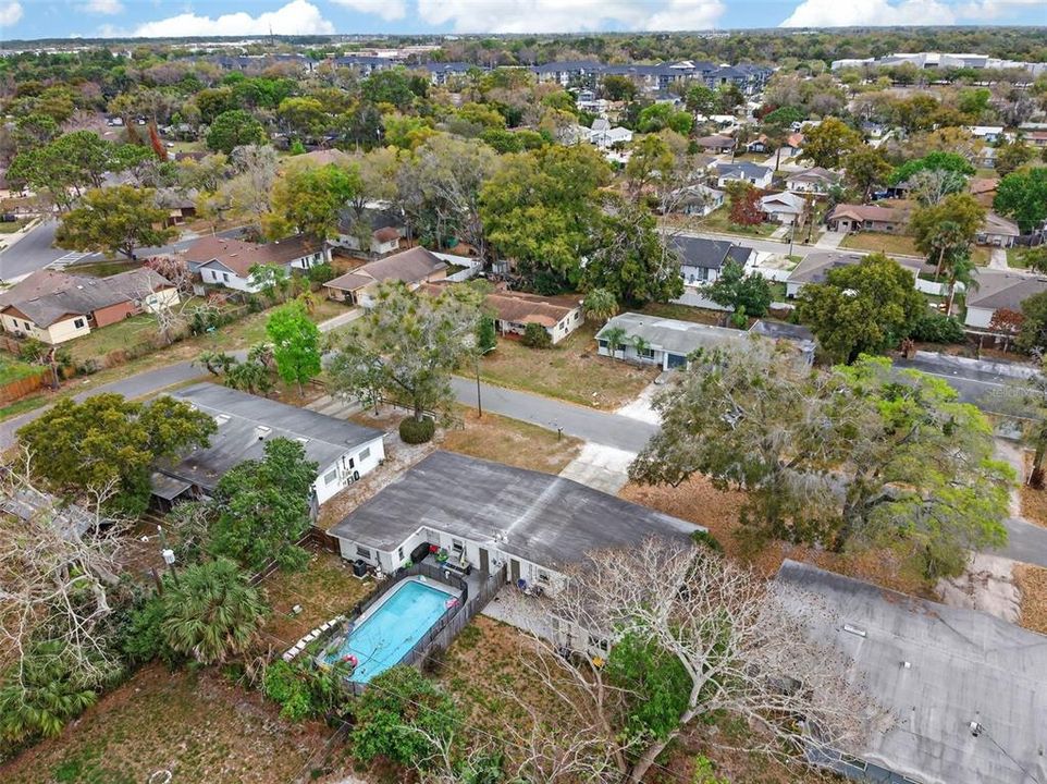 En Venta: $575,000 (6 camas, 4 baños, 2018 Pies cuadrados)