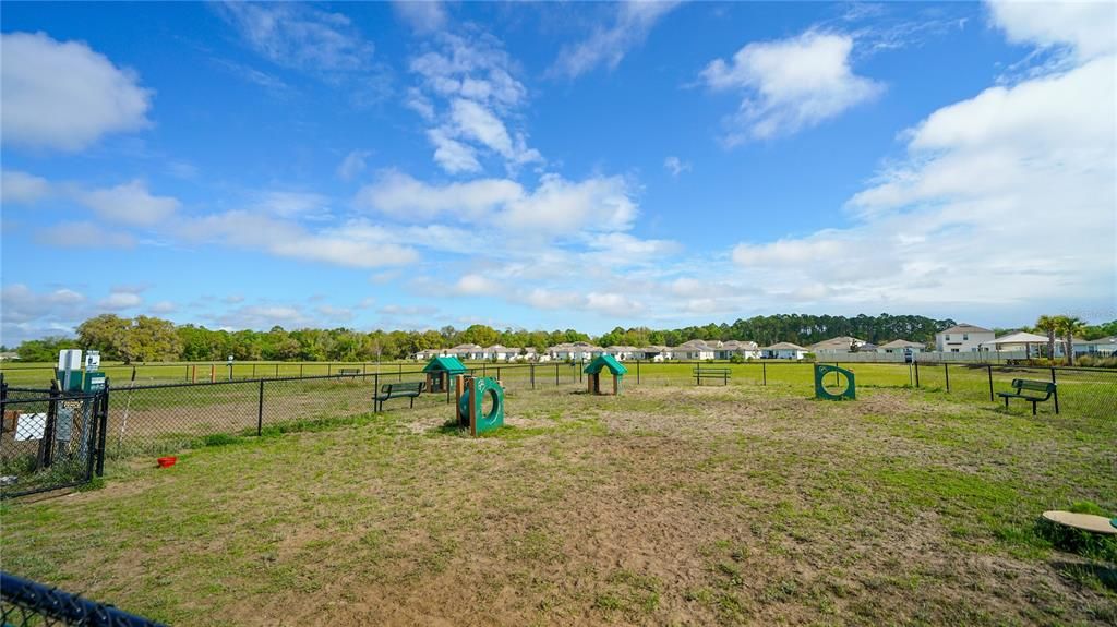 En Venta: $325,000 (3 camas, 2 baños, 1564 Pies cuadrados)