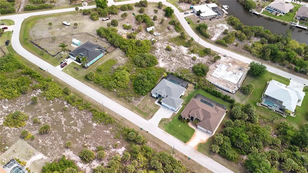 待售: $25,000 (0.23 acres)