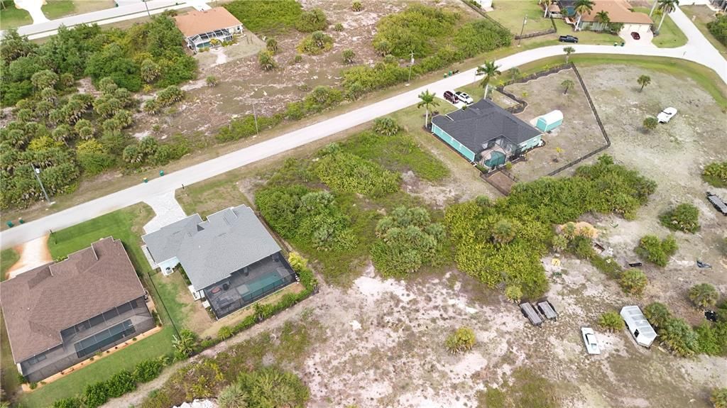 待售: $25,000 (0.23 acres)