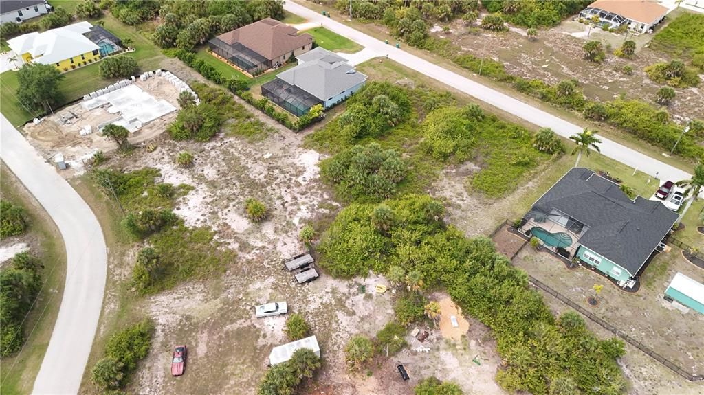 待售: $25,000 (0.23 acres)