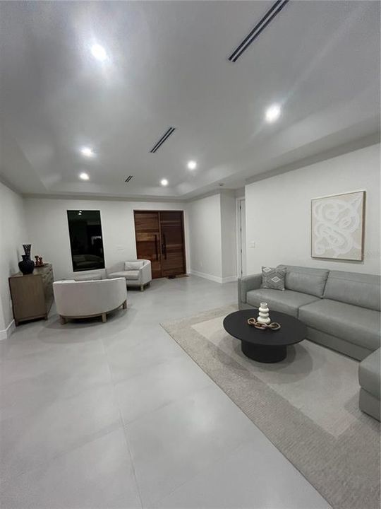 En Venta: $475,000 (3 camas, 3 baños, 1826 Pies cuadrados)