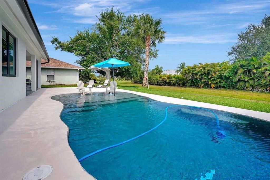 En Venta: $475,000 (3 camas, 3 baños, 1826 Pies cuadrados)