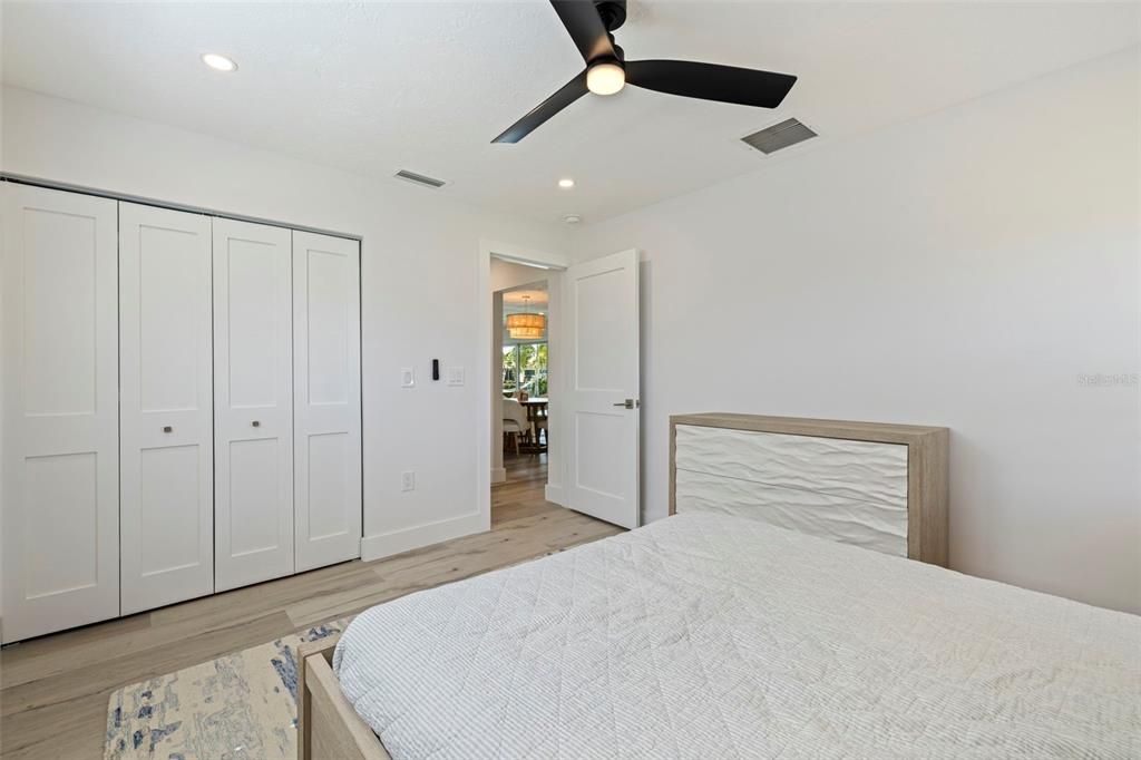 Activo con contrato: $1,389,000 (4 camas, 3 baños, 2198 Pies cuadrados)