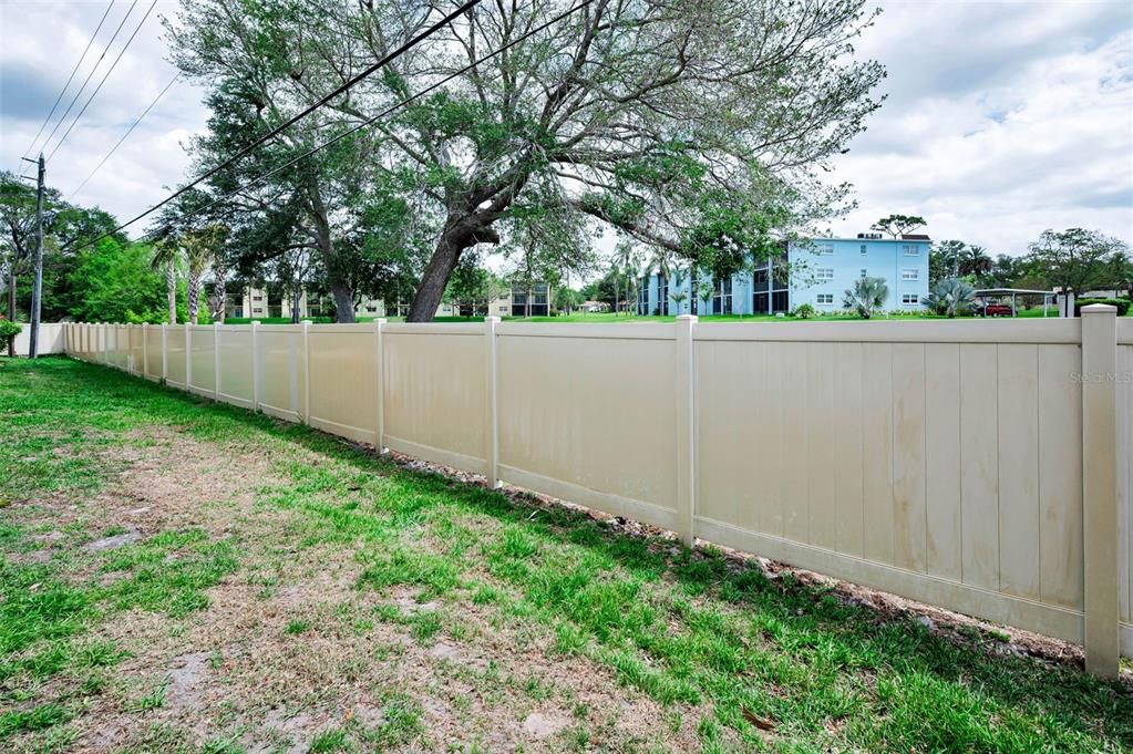 待售: $165,000 (2 贝兹, 1 浴室, 1010 平方英尺)