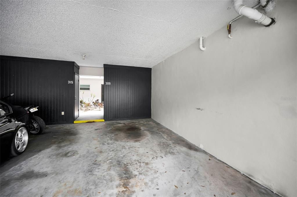 待售: $165,000 (2 贝兹, 1 浴室, 1010 平方英尺)