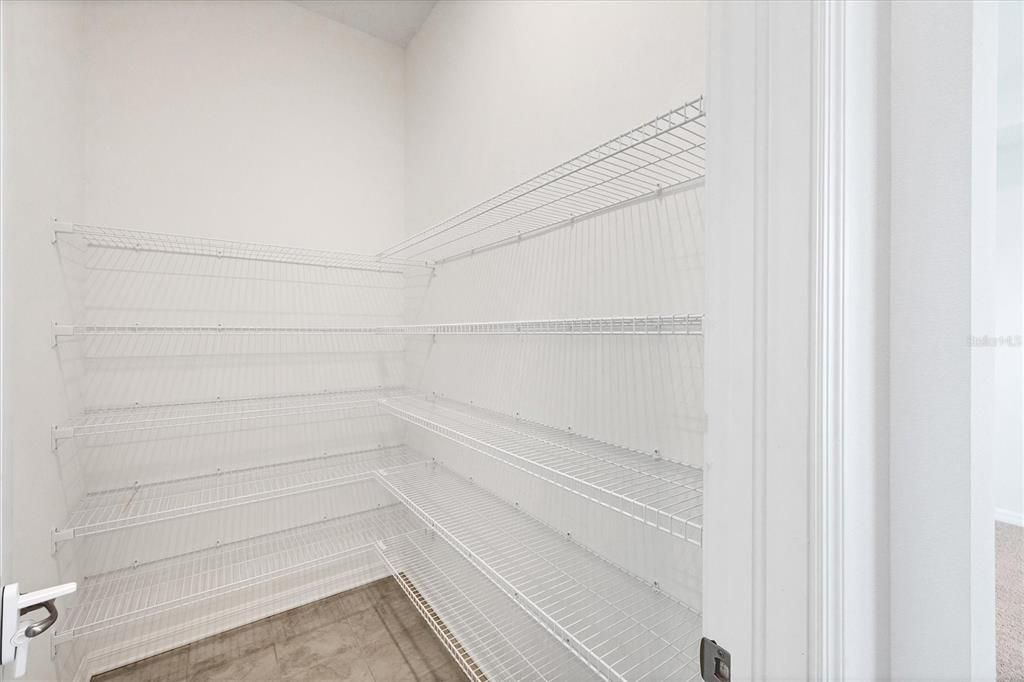 В аренду: $4,500 (4 спален, 3 ванн, 3308 Квадратных фут)
