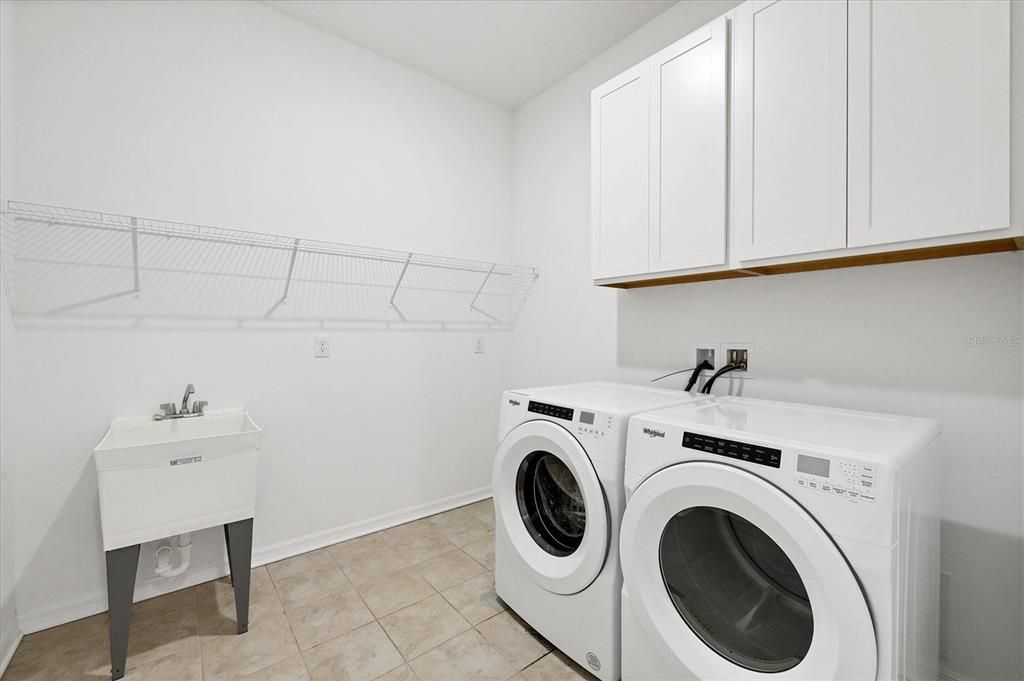 В аренду: $4,500 (4 спален, 3 ванн, 3308 Квадратных фут)