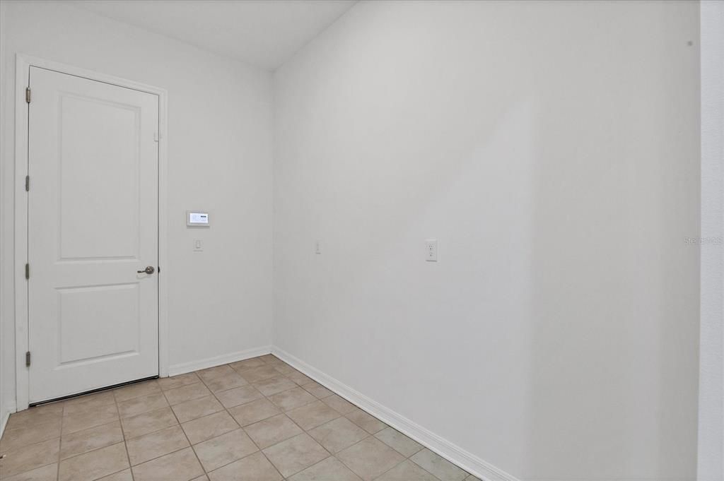 В аренду: $4,500 (4 спален, 3 ванн, 3308 Квадратных фут)