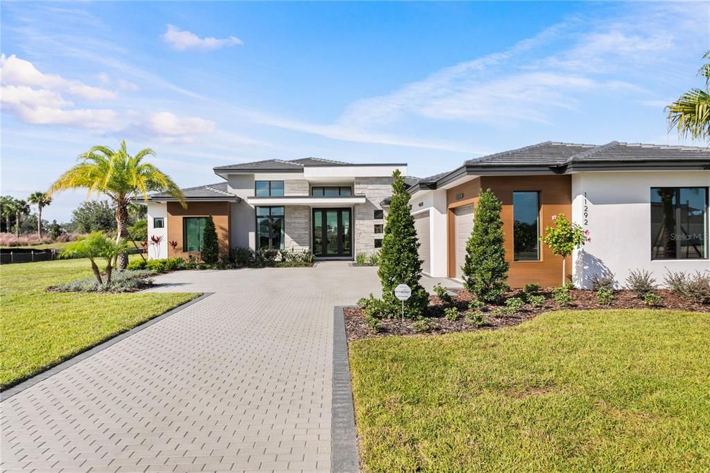 For Sale: $2,599,990 (4 beds, 4 baths, 4068 Square Feet)