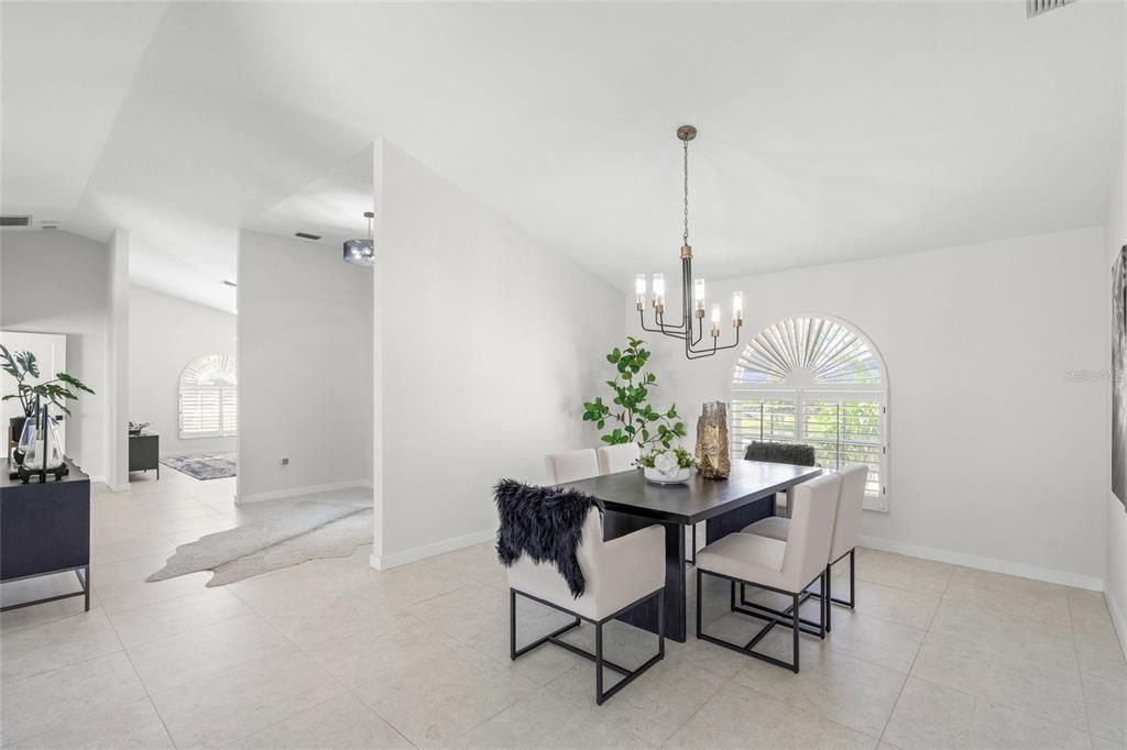 For Sale: $1,199,000 (3 beds, 2 baths, 2830 Square Feet)