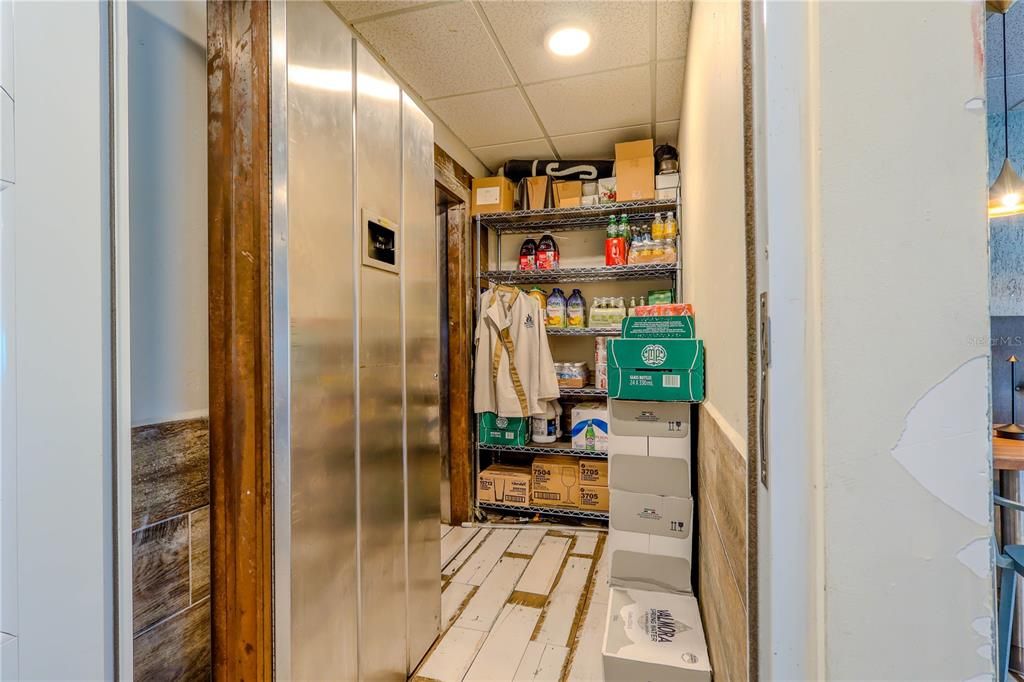 На продажу: $850,000 (0 спален, 0 ванн, 0 Квадратных фут)