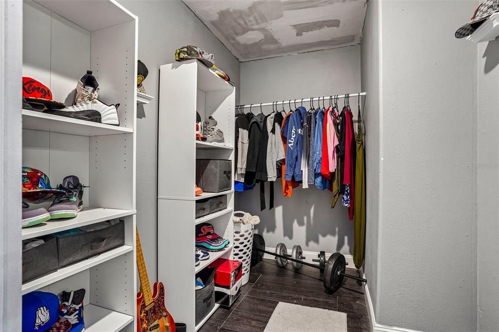 En Venta: $400,000 (4 camas, 4 baños, 2459 Pies cuadrados)