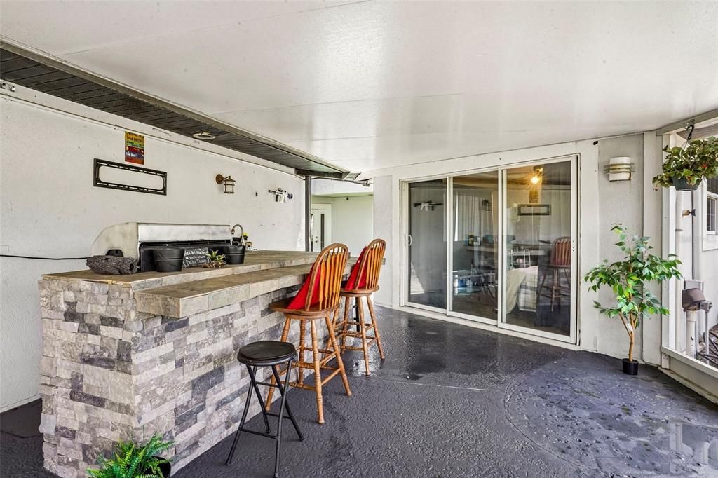 En Venta: $400,000 (4 camas, 4 baños, 2459 Pies cuadrados)