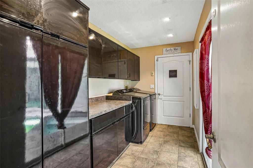 En Venta: $400,000 (4 camas, 4 baños, 2459 Pies cuadrados)