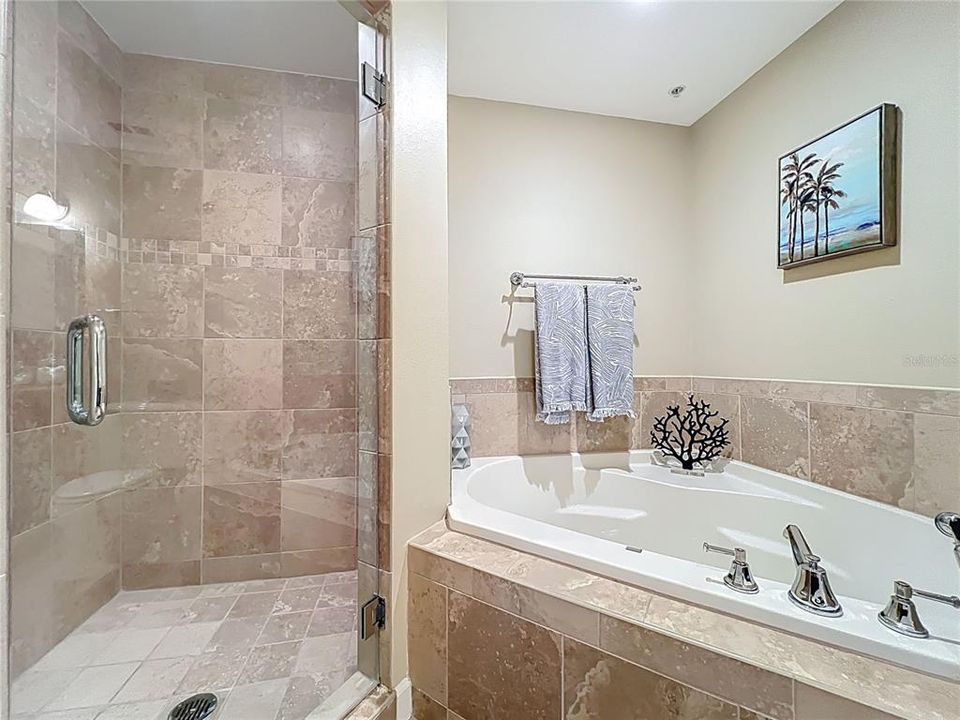 En Venta: $339,000 (1 camas, 1 baños, 914 Pies cuadrados)