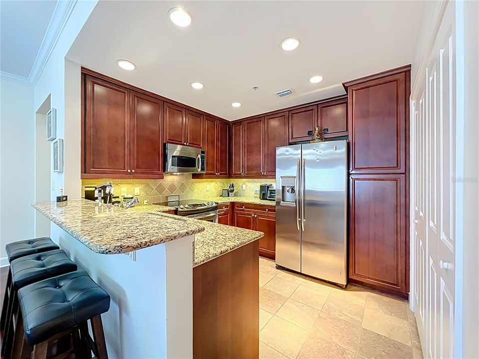 En Venta: $339,000 (1 camas, 1 baños, 914 Pies cuadrados)