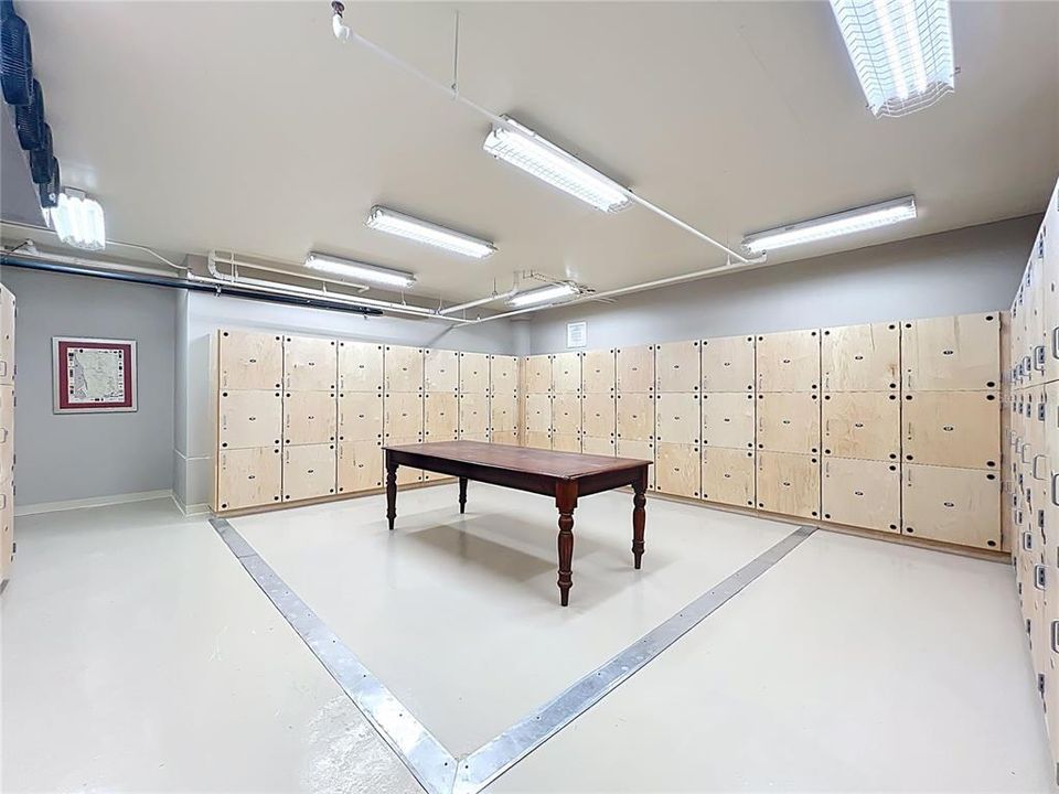 En Venta: $339,000 (1 camas, 1 baños, 914 Pies cuadrados)