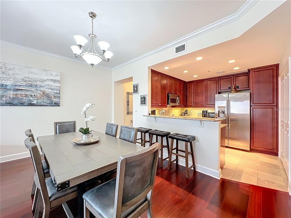 En Venta: $339,000 (1 camas, 1 baños, 914 Pies cuadrados)