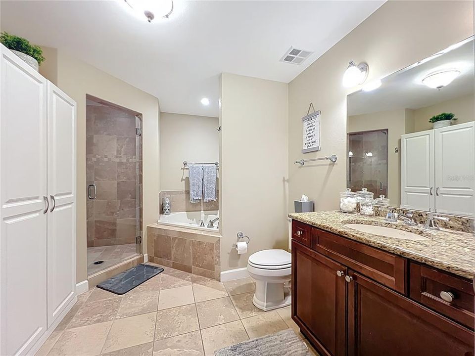 En Venta: $339,000 (1 camas, 1 baños, 914 Pies cuadrados)