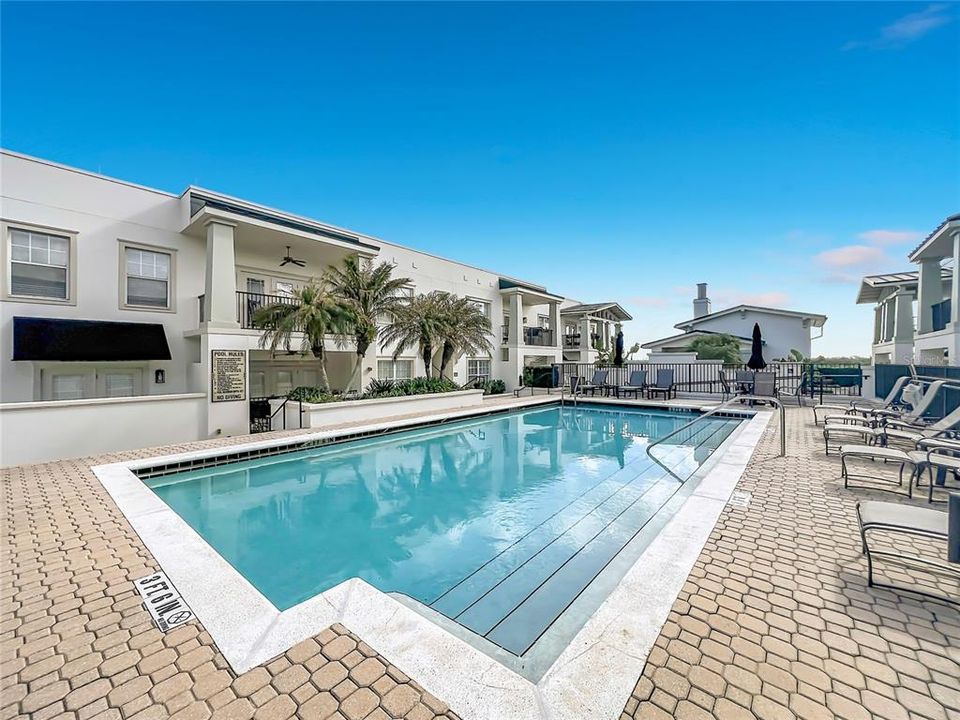 En Venta: $339,000 (1 camas, 1 baños, 914 Pies cuadrados)