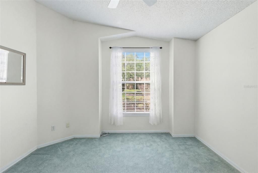 Activo con contrato: $239,000 (2 camas, 2 baños, 1456 Pies cuadrados)
