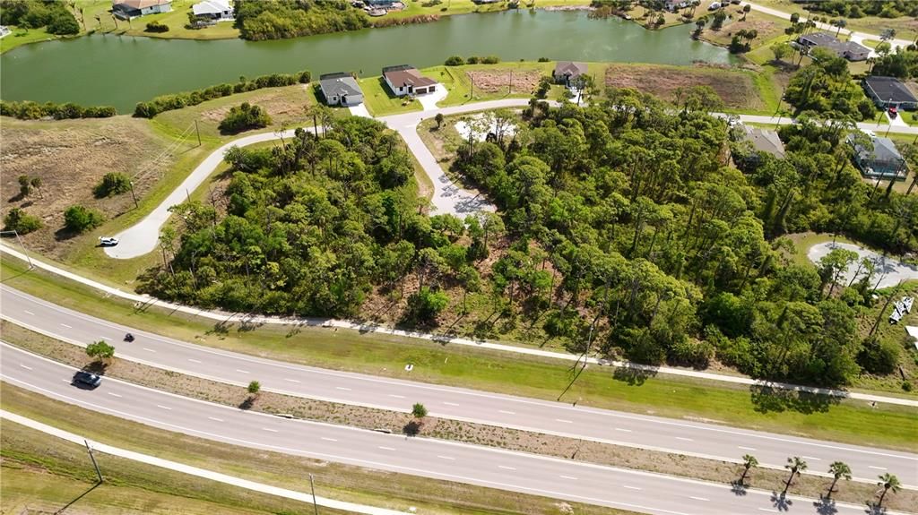 На продажу: $21,000 (0.17 acres)