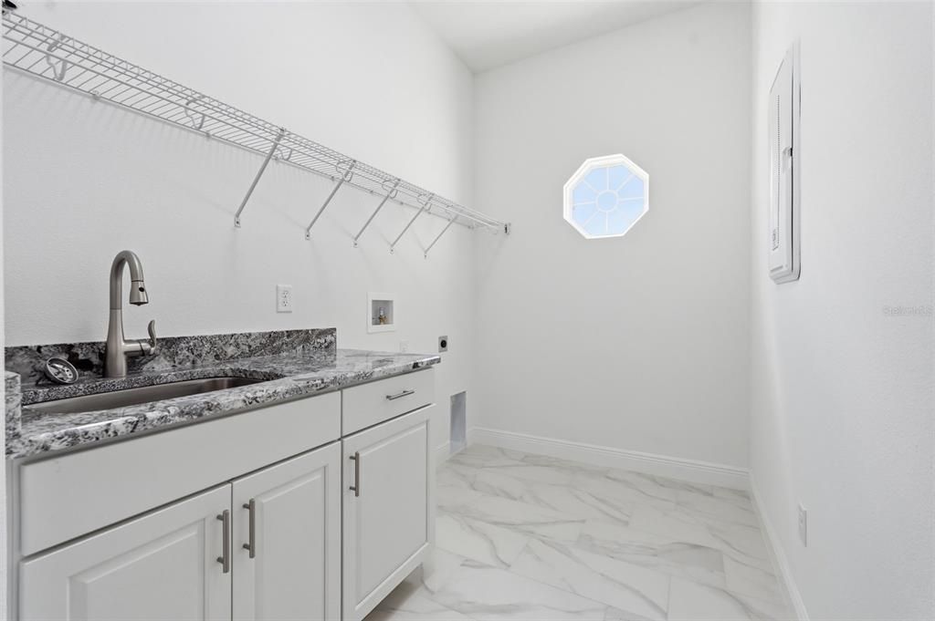 For Sale: $893,000 (4 beds, 3 baths, 3521 Square Feet)