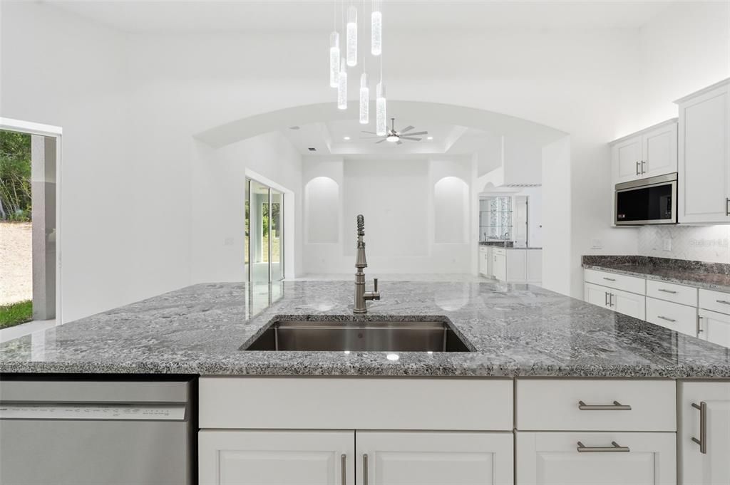 For Sale: $893,000 (4 beds, 3 baths, 3521 Square Feet)