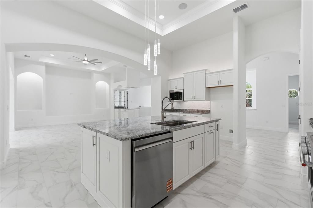 For Sale: $893,000 (4 beds, 3 baths, 3521 Square Feet)