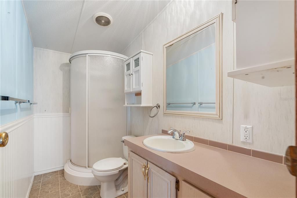 For Sale: $149,000 (3 beds, 2 baths, 1356 Square Feet)