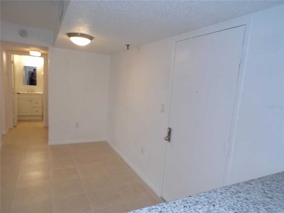 En Renta: $1,375 (2 camas, 2 baños, 807 Pies cuadrados)