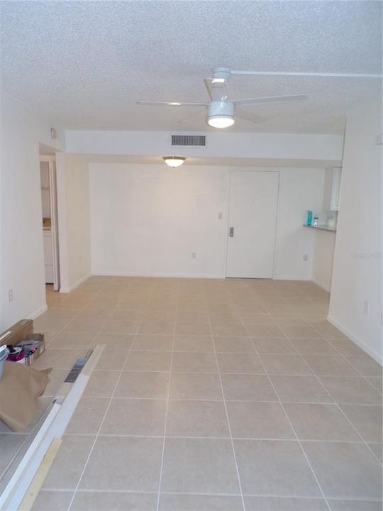 En Renta: $1,375 (2 camas, 2 baños, 807 Pies cuadrados)