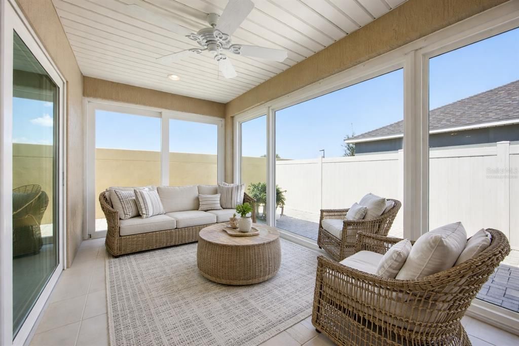 For Sale: $425,000 (3 beds, 2 baths, 1525 Square Feet)