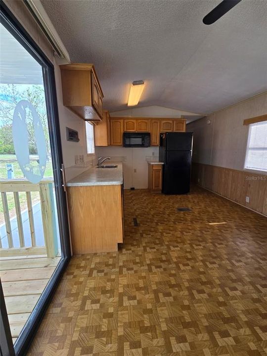 На продажу: $31,500 (1 спален, 1 ванн, 450 Квадратных фут)