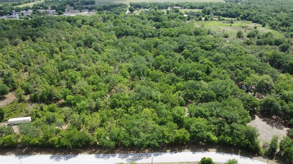 待售: $136,000 (4.53 acres)