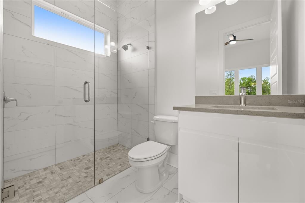 For Sale: $1,500,000 (9 beds, 8 baths, 5154 Square Feet)
