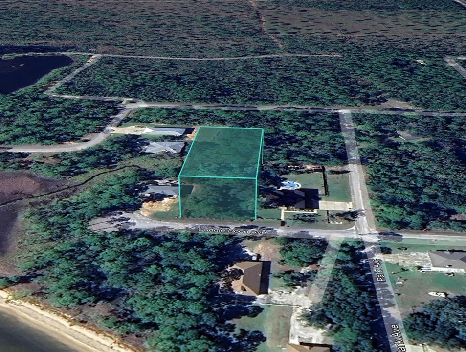 На продажу: $55,000 (0.56 acres)