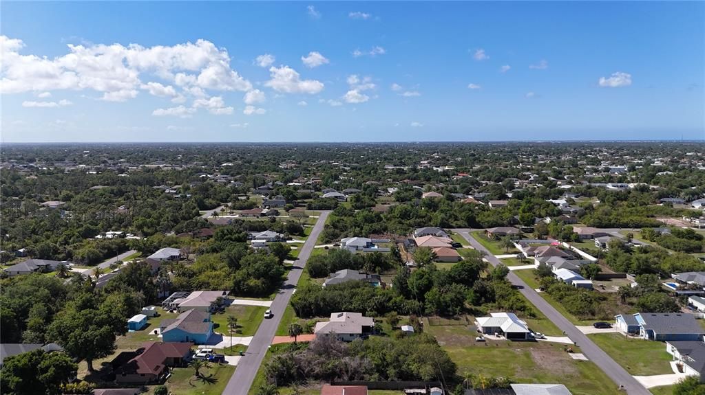 На продажу: $25,000 (0.24 acres)