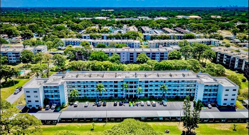 Под контрактом: $115,000 (2 спален, 2 ванн, 1245 Квадратных фут)