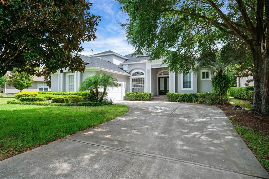 For Sale: $1,400,000 (5 beds, 4 baths, 3164 Square Feet)