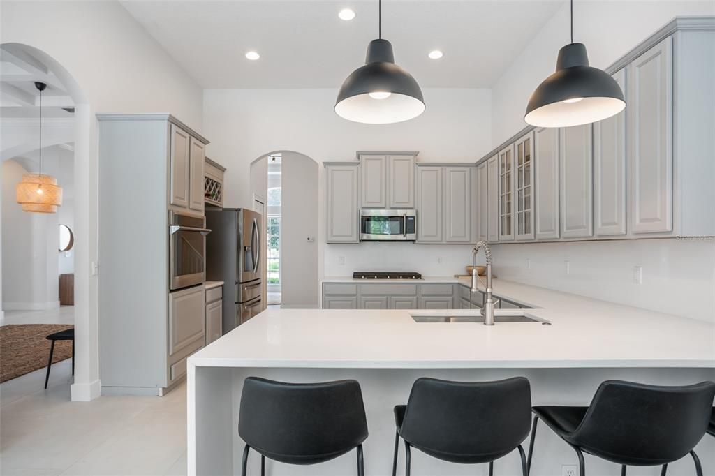 For Sale: $1,400,000 (5 beds, 4 baths, 3164 Square Feet)