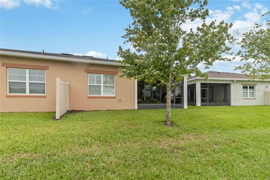 Activo con contrato: $299,900 (2 camas, 2 baños, 1464 Pies cuadrados)