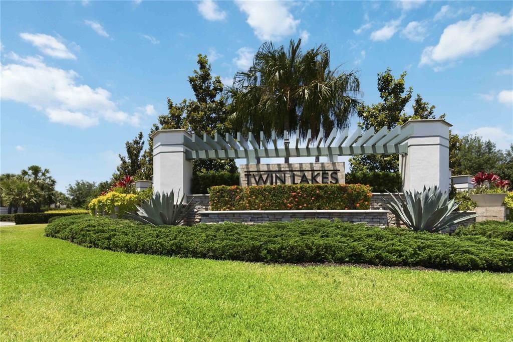 Activo con contrato: $299,900 (2 camas, 2 baños, 1464 Pies cuadrados)